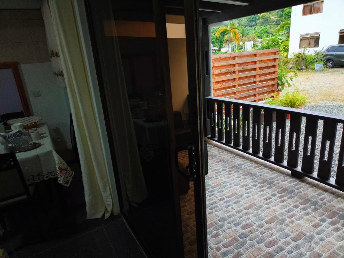 Alpha & Omega Apartment Seychelles Beau Vallon  Exterior photo